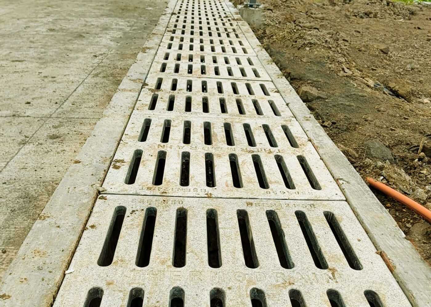 FRP - GRP water gully cover