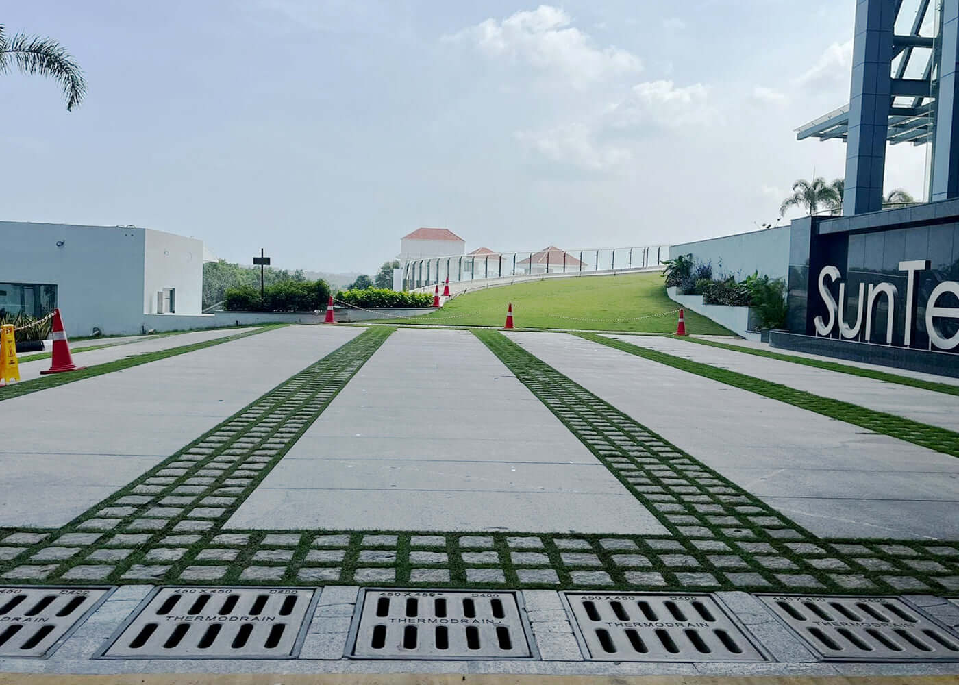 FRP - GRP water gully cover